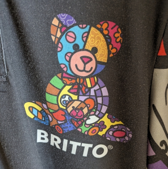 Romero Britto Collab with Fresh Hoods T shirt - Picture 3 of 4